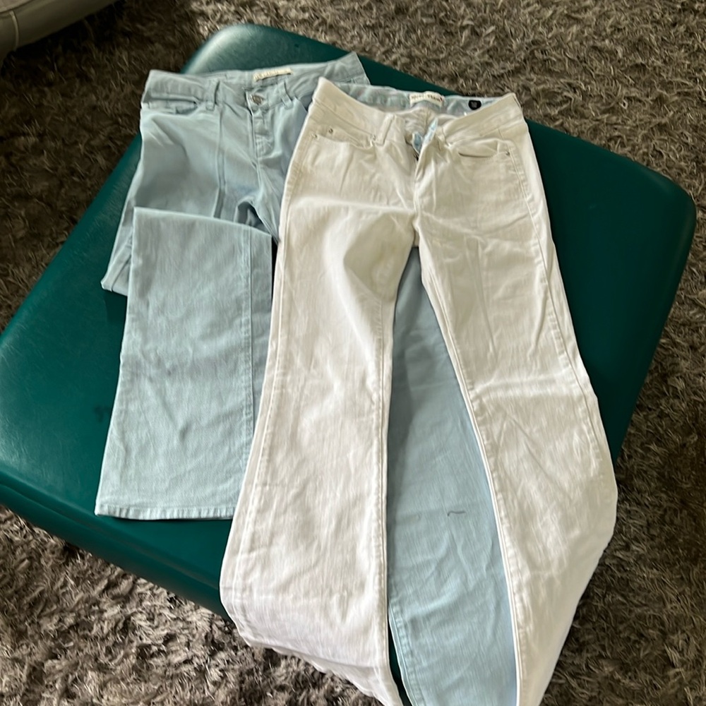 Bundle of two starchy denim.
